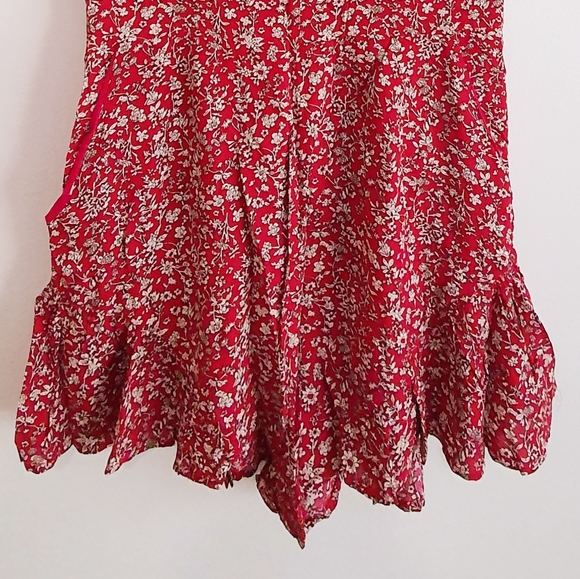 🆕️ Mura: Lost Muse Red Romper with Tan Floral Print. Cott-Poly Underlined. MED. - Picture 9 of 13